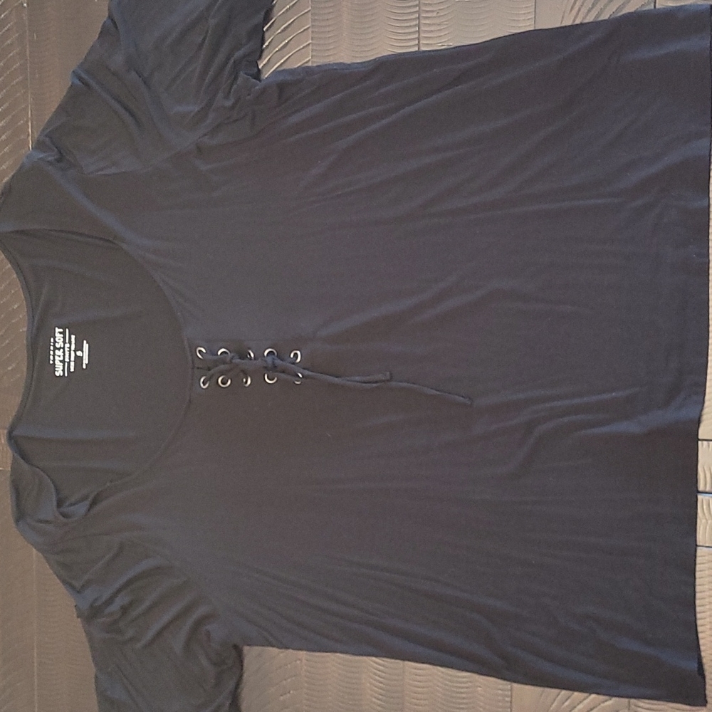 Black Tshirt
